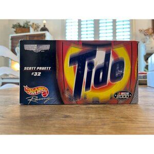 Hot Wheels Racing 2000 Scott Pruett #32 Tide NASCAR Diecast Car 1:24 Scale